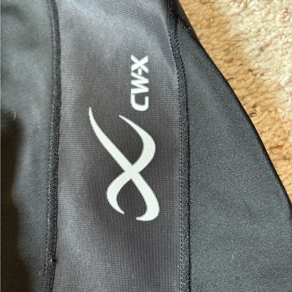 CW-X Compression Tights (Black) like new Large - Picture 3 of 5